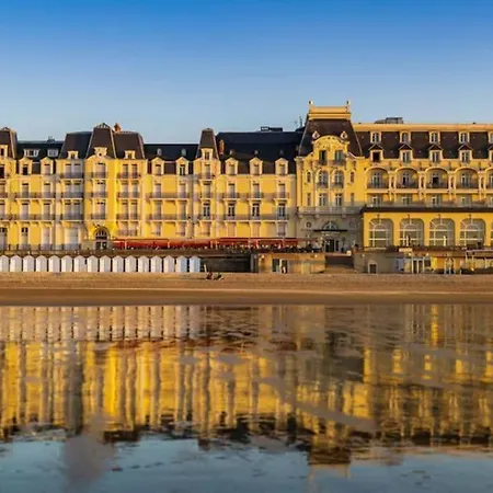 Bohemien A * Cabourg